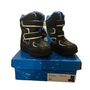 Totes Tayton mid waterproof winter boots child size 9